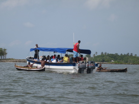 Boat kids