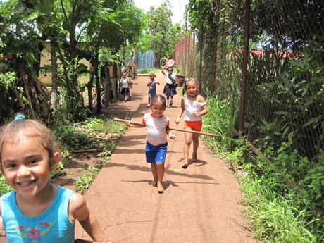 Corn Island kids